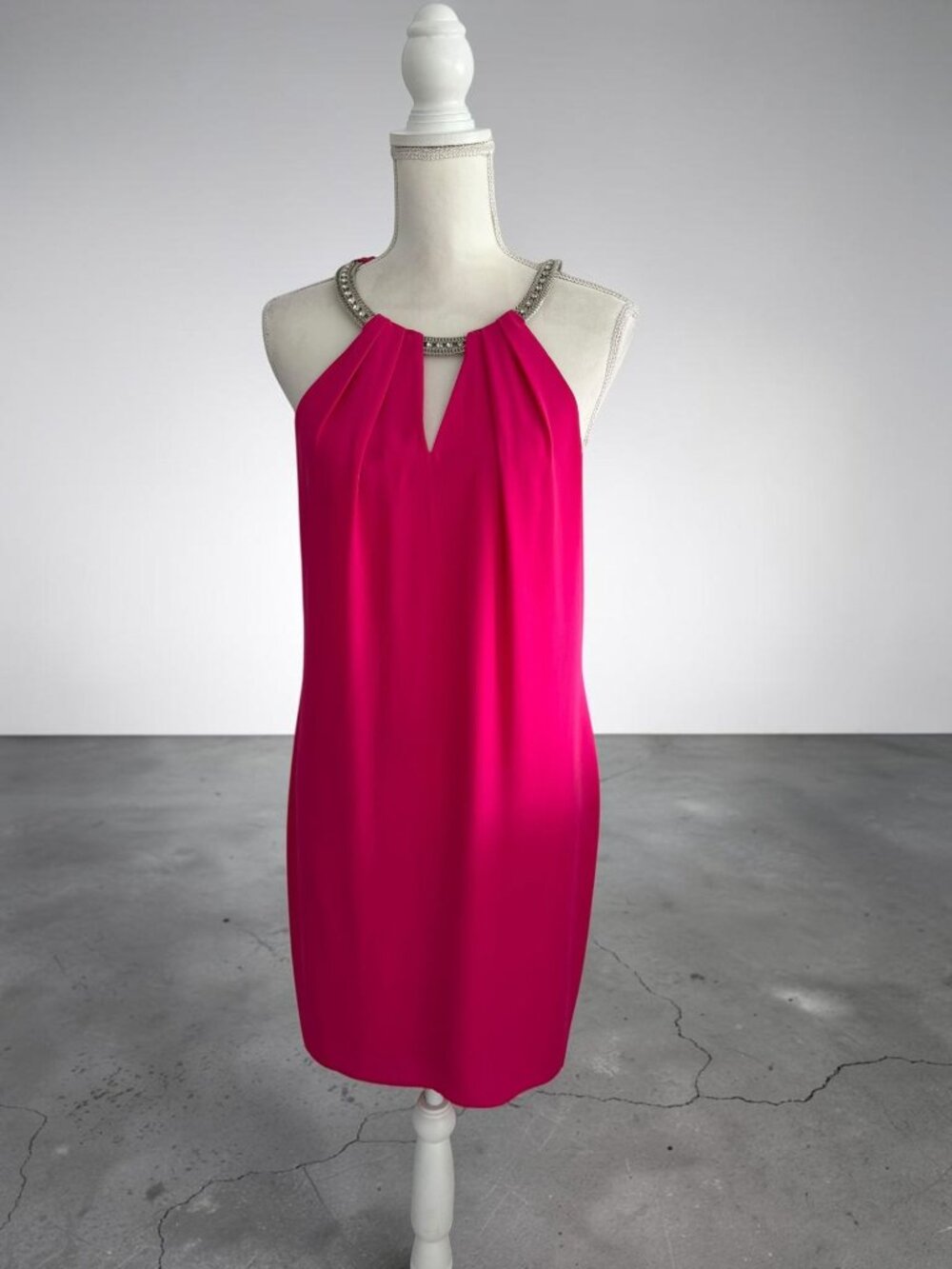 LAUNDRY SHELLI SEGAL Pink Jeweled Cocktail Dress Size 6